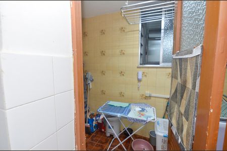 Apartamento à venda com 65m², 2 quartos e 1 vaga Apartamento à venda com 65m², 2 quartos e 1 vagaBanheiro de Serviço