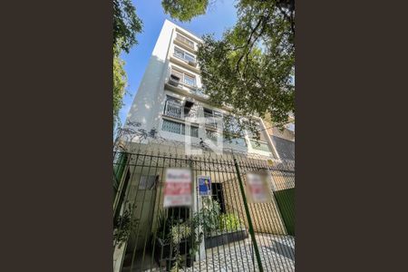 Apartamento à venda com 65m², 2 quartos e 1 vaga Apartamento à venda com 65m², 2 quartos e 1 vagaFachada