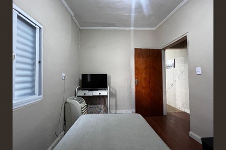 Casa à venda com 200m², 6 quartos e 4 vagas Casa à venda com 200m², 6 quartos e 4 vagasCasa 2 - Quarto 2