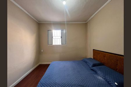 Casa à venda com 200m², 6 quartos e 4 vagas Casa à venda com 200m², 6 quartos e 4 vagasCasa 2 - Quarto 1