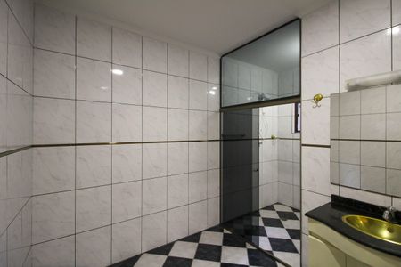 Casa à venda com 230m², 3 quartos e 2 vagas Casa à venda com 230m², 3 quartos e 2 vagasBanheiro da Suíte