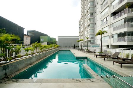 Apartamento à venda com 59m², 2 quartos e 1 vaga Apartamento à venda com 59m², 2 quartos e 1 vagaPiscina adulto