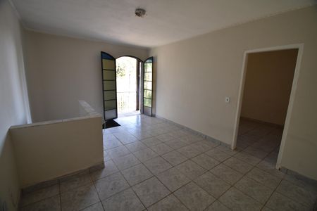 Casa à venda com 325m², 6 quartos e 3 vagasSala 2