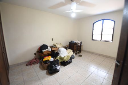 Casa à venda com 325m², 6 quartos e 3 vagasQuarto 3 - Casa 2