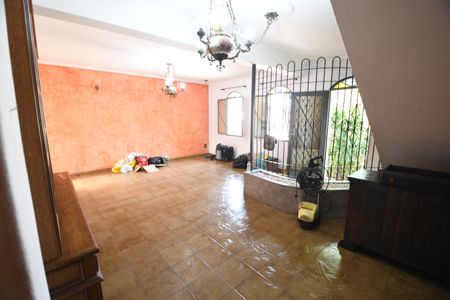 Casa à venda com 325m², 6 quartos e 3 vagasSala - Casa 2