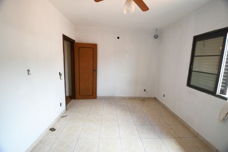 Casa à venda com 325m², 6 quartos e 3 vagasQuarto 2 - Casa 2