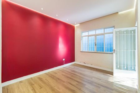 Casa para alugar com 3 quartos, 175m² em Quarta Parada, São Paulo