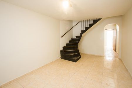 Sala de casa à venda com 4 quartos, 70m² em Chácara Santo Antônio (zona Sul), São Paulo