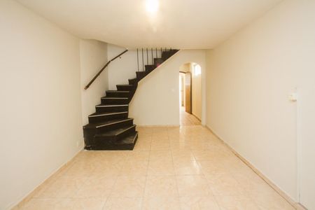 Sala de casa à venda com 4 quartos, 70m² em Chácara Santo Antônio (zona Sul), São Paulo