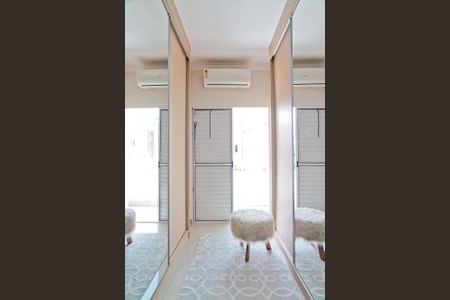 Casa para alugar com 170m², 4 quartos e 2 vagas Casa para alugar com 170m², 4 quartos e 2 vagasSuíte