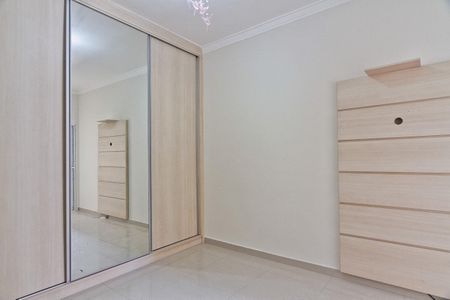 Casa para alugar com 170m², 4 quartos e 2 vagas Casa para alugar com 170m², 4 quartos e 2 vagasQuarto 2