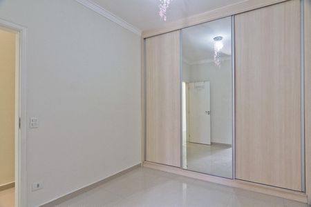Casa para alugar com 170m², 4 quartos e 2 vagas Casa para alugar com 170m², 4 quartos e 2 vagasQuarto 2
