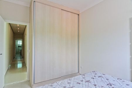 Casa para alugar com 170m², 4 quartos e 2 vagas Casa para alugar com 170m², 4 quartos e 2 vagasQuarto 1