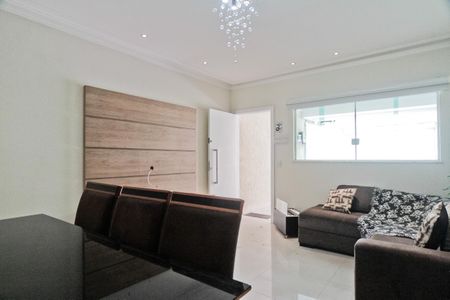 Casa para alugar com 170m², 4 quartos e 2 vagas Casa para alugar com 170m², 4 quartos e 2 vagasSala