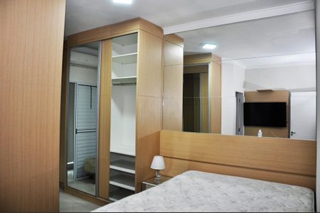 Casa para alugar com 170m², 4 quartos e 2 vagas Casa para alugar com 170m², 4 quartos e 2 vagasSuíte