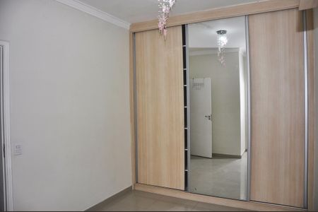 Casa para alugar com 170m², 4 quartos e 2 vagas Casa para alugar com 170m², 4 quartos e 2 vagasQuarto