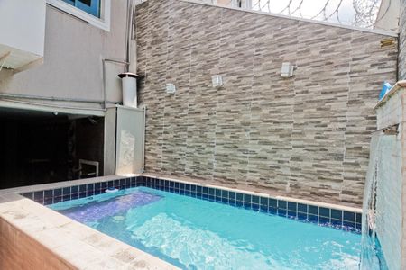 Casa para alugar com 170m², 4 quartos e 2 vagas Casa para alugar com 170m², 4 quartos e 2 vagasÁrea externa