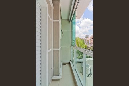 Casa para alugar com 170m², 4 quartos e 2 vagas Casa para alugar com 170m², 4 quartos e 2 vagasVaranda