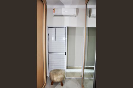 Casa para alugar com 170m², 4 quartos e 2 vagas Casa para alugar com 170m², 4 quartos e 2 vagasSuíte