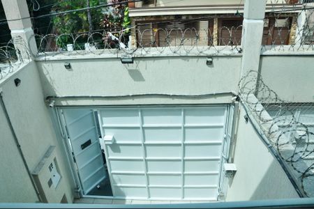 Casa para alugar com 170m², 4 quartos e 2 vagas Casa para alugar com 170m², 4 quartos e 2 vagasSacada Suíte