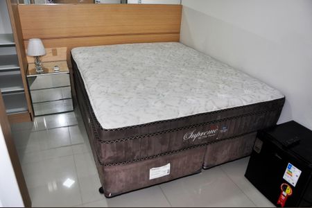 Casa para alugar com 170m², 4 quartos e 2 vagas Casa para alugar com 170m², 4 quartos e 2 vagasSuíte