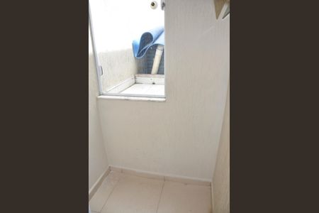 Casa para alugar com 170m², 4 quartos e 2 vagas Casa para alugar com 170m², 4 quartos e 2 vagasSacada Quarto