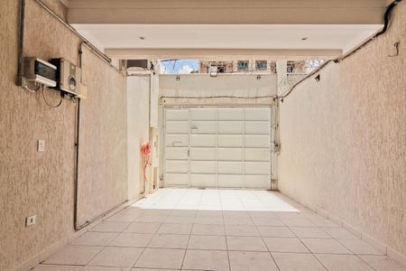 Casa para alugar com 170m², 4 quartos e 2 vagas Casa para alugar com 170m², 4 quartos e 2 vagasGaragem