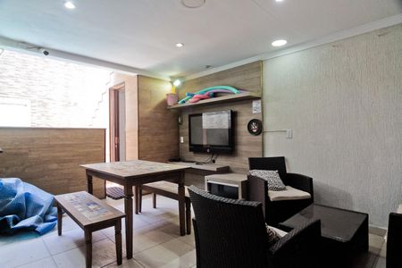 Casa para alugar com 170m², 4 quartos e 2 vagas Casa para alugar com 170m², 4 quartos e 2 vagasÁrea externa