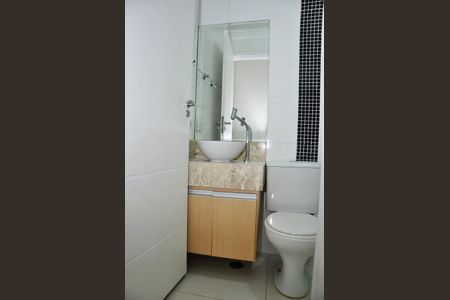 Casa para alugar com 170m², 4 quartos e 2 vagas Casa para alugar com 170m², 4 quartos e 2 vagasBanheiro