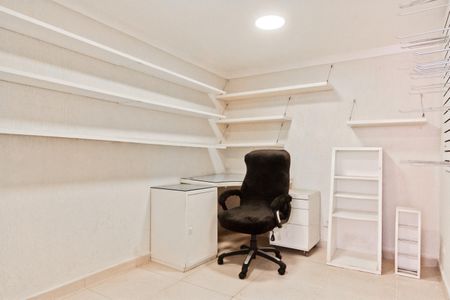 Casa para alugar com 170m², 4 quartos e 2 vagas Casa para alugar com 170m², 4 quartos e 2 vagasÁrea externa