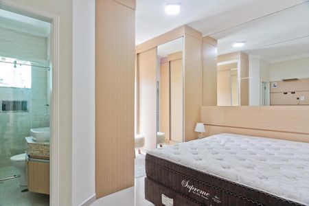 Casa para alugar com 170m², 4 quartos e 2 vagas Casa para alugar com 170m², 4 quartos e 2 vagasSuíte