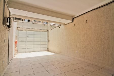 Casa para alugar com 170m², 4 quartos e 2 vagas Casa para alugar com 170m², 4 quartos e 2 vagasGaragem