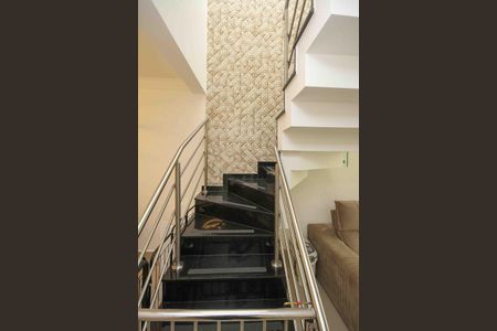 Casa à venda com 130m², 3 quartos e 2 vagas