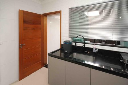 Casa à venda com 130m², 3 quartos e 2 vagas