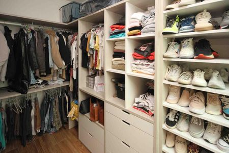 Casa à venda com 130m², 3 quartos e 2 vagas