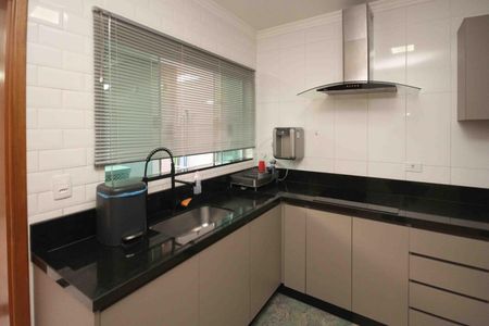 Casa à venda com 130m², 3 quartos e 2 vagas