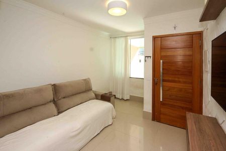 Casa à venda com 130m², 3 quartos e 2 vagas