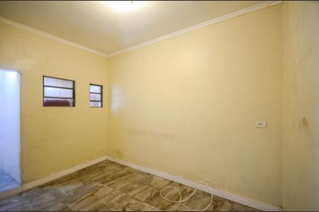 Casa 2 - Quarto de casa à venda com 4 quartos, 210m² em Vila Carbone, São Paulo