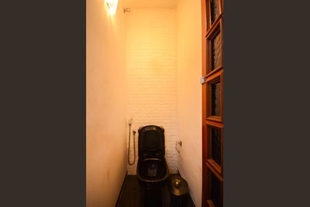 Lavabo - Casa 1 de casa para alugar com 4 quartos, 210m² em Vila Carbone, São Paulo