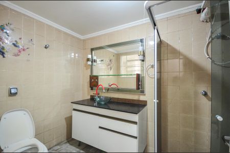 Casa para alugar com 210m², 4 quartos e 4 vagas Casa para alugar com 210m², 4 quartos e 4 vagasCasa 2 - Banheiro social
