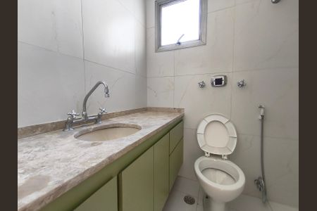 Apartamento para alugar com 120m², 3 quartos e 2 vagasBanheiro Social