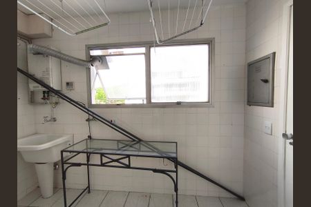 Apartamento para alugar com 120m², 3 quartos e 2 vagasÁrea de Serviço