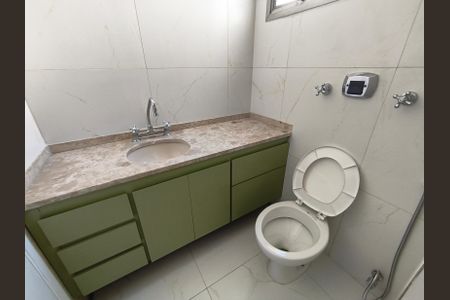 Apartamento para alugar com 120m², 3 quartos e 2 vagasBanheiro Social