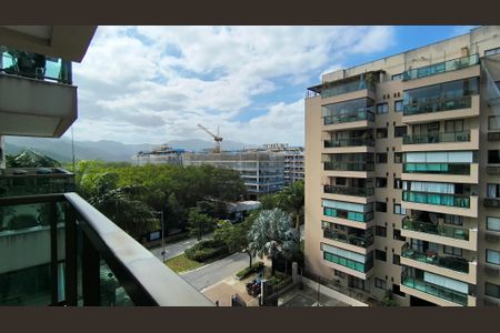 Apartamento para alugar com 66m², 2 quartos e 1 vaga Apartamento para alugar com 66m², 2 quartos e 1 vagaVaranda