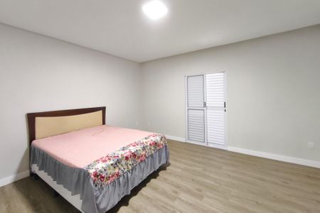 Casa para alugar com 400m², 6 quartos e 4 vagas Casa para alugar com 400m², 6 quartos e 4 vagasQuarto