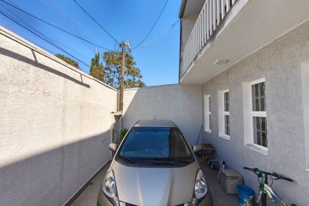 Casa para alugar com 400m², 6 quartos e 4 vagas Casa para alugar com 400m², 6 quartos e 4 vagasQuintal - Garagem