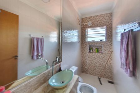 Casa para alugar com 400m², 6 quartos e 4 vagas Casa para alugar com 400m², 6 quartos e 4 vagasBanheiro Suíte 2