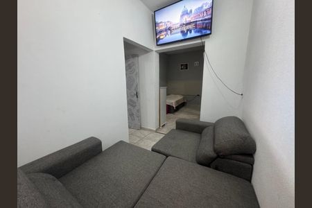 Casa para alugar com 400m², 6 quartos e 4 vagas Casa para alugar com 400m², 6 quartos e 4 vagasEdícula