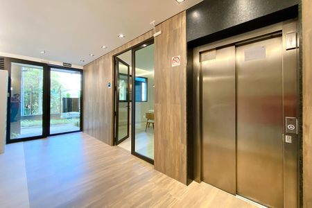 Apartamento à venda com 60m², 2 quartos e 2 vagas Apartamento à venda com 60m², 2 quartos e 2 vagasÁrea comum