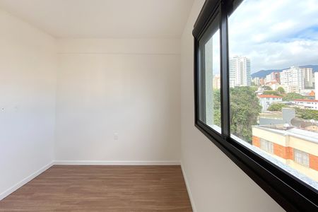 Apartamento à venda com 60m², 2 quartos e 2 vagas Apartamento à venda com 60m², 2 quartos e 2 vagasSuíte 2